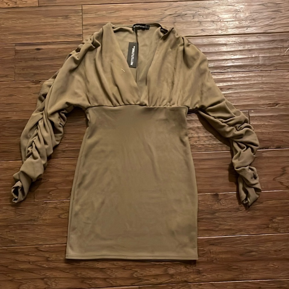 Prettylittlething Taupe Soft Rib Plunge Ruched Sleeve Bodycon Dress Size 8